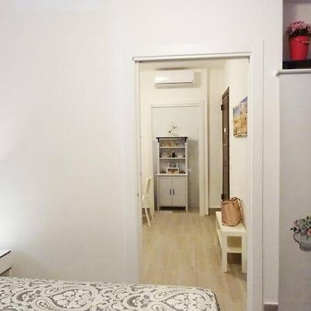 Around Cassaro Holiday House Palermo Exterior foto
